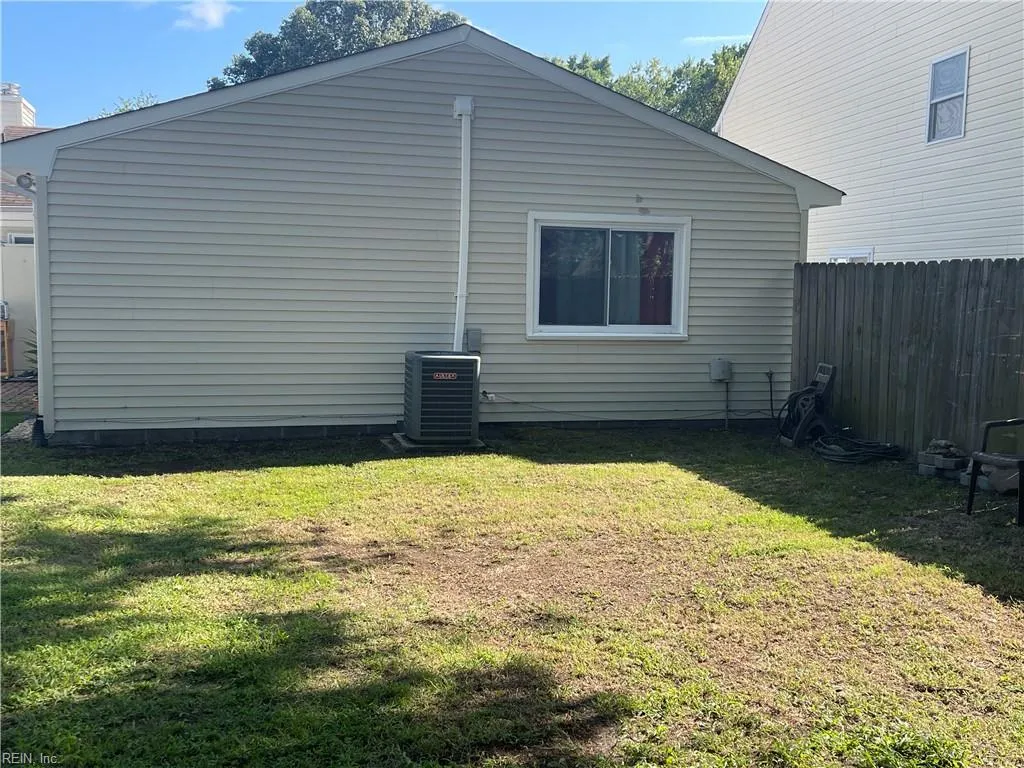 Virginia Beach, Virginia 23462, United States, 3 Bedrooms Bedrooms, ,2 BathroomsBathrooms,Residential,Active,194307