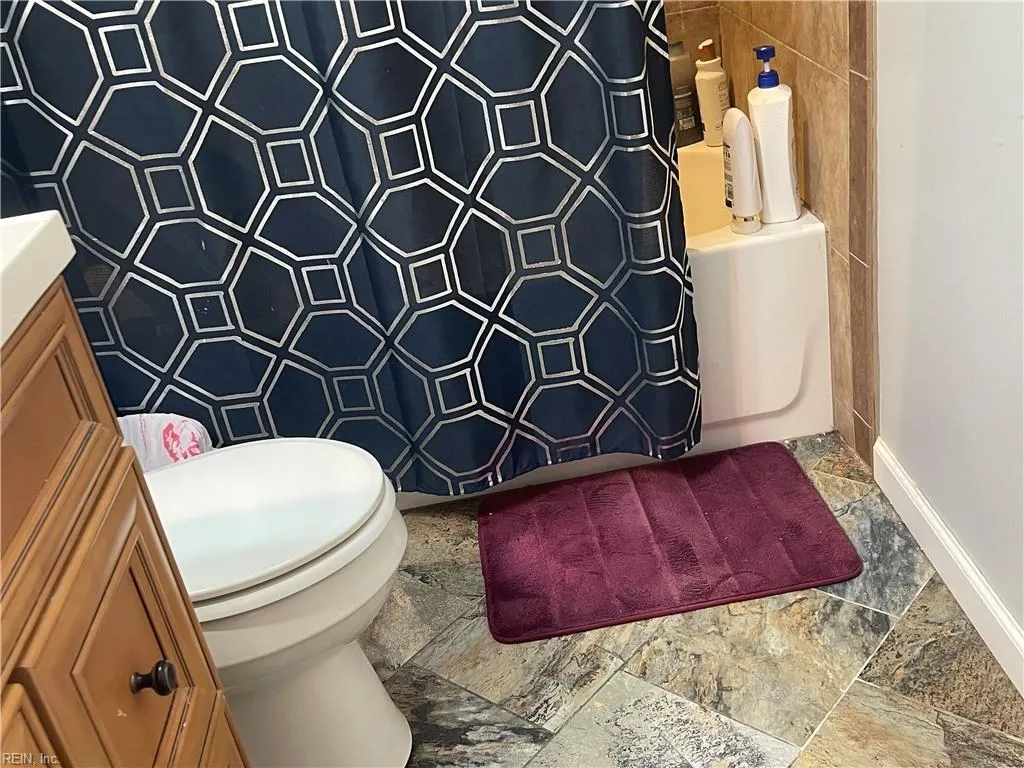 Virginia Beach, Virginia 23462, United States, 3 Bedrooms Bedrooms, ,2 BathroomsBathrooms,Residential,Active,194307