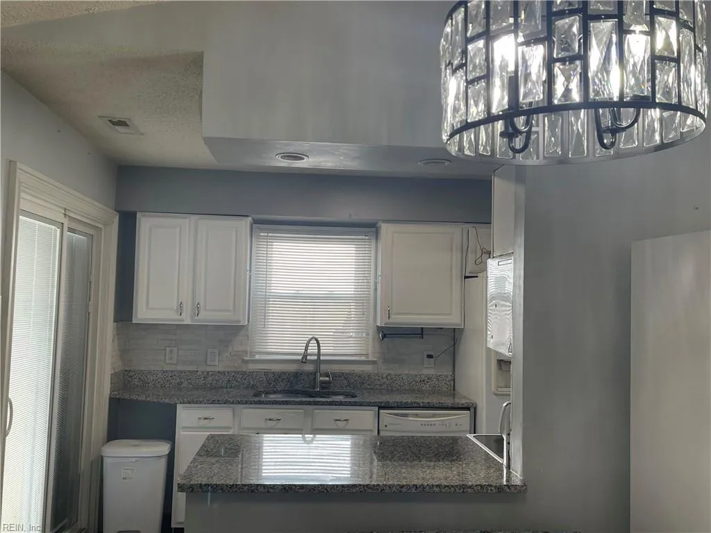 Virginia Beach, Virginia 23462, United States, 3 Bedrooms Bedrooms, ,2 BathroomsBathrooms,Residential,Active,194307