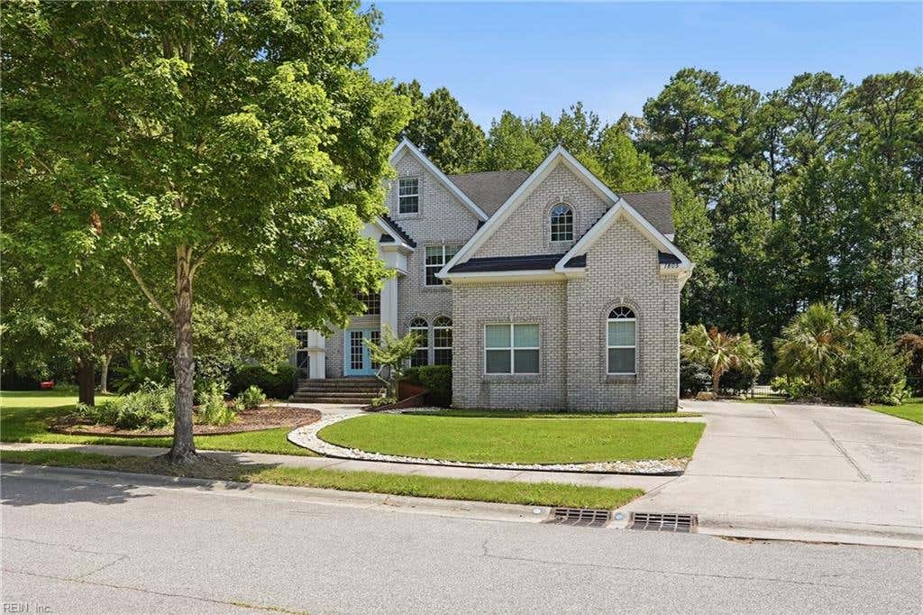 Photo of 1805 Rein Lane, Virginia Beach, VA 23456 (MLS # 10648984)