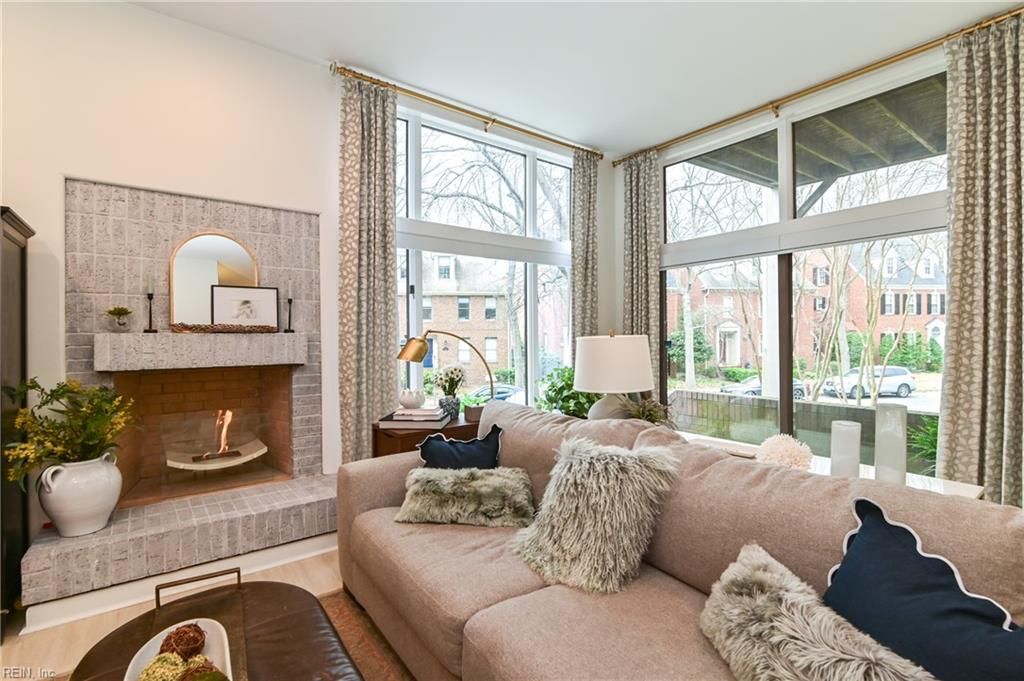 Photo of 696 Mowbray Arch #320, Norfolk, VA 23507 (MLS # 10624795)