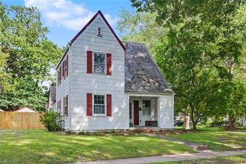 Photo of 58 Hopkins Street, Newport News, VA 23601 (MLS # 10641901)