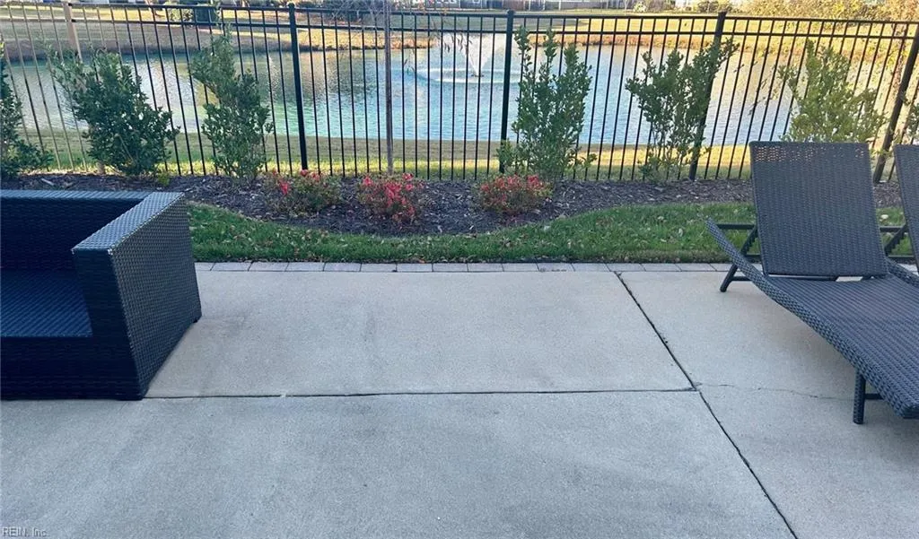 Virginia Beach, Virginia 23455, United States, 4 Bedrooms Bedrooms, ,3 BathroomsBathrooms,Residential,Pending,30686