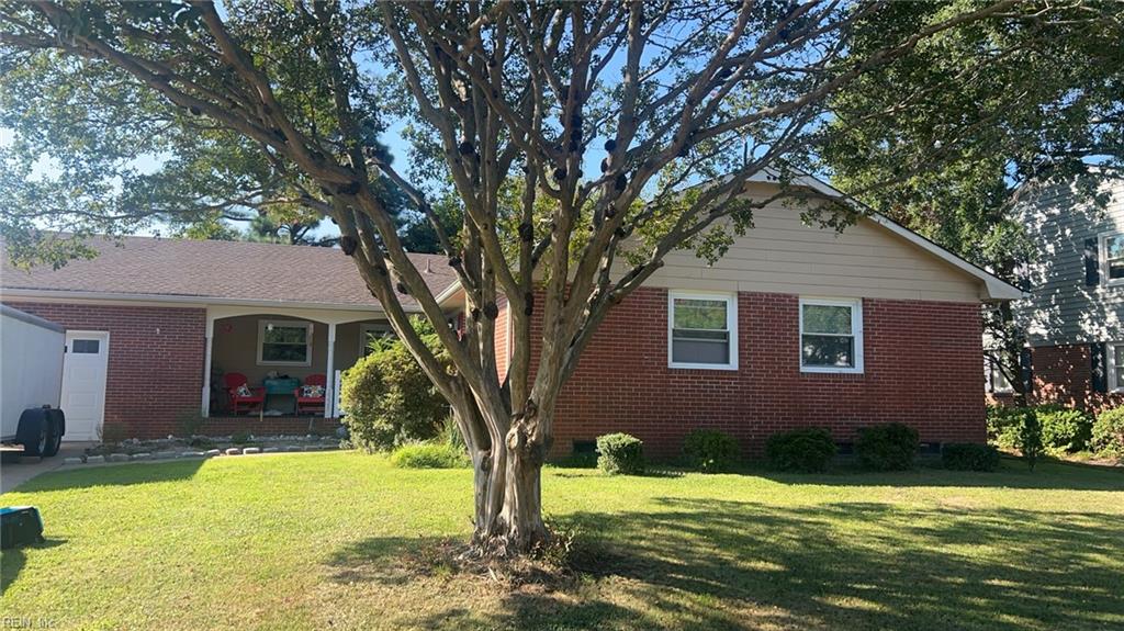 Photo of 2225 Laurel Cove Drive, Virginia Beach, VA 23454 (MLS # 10651582)