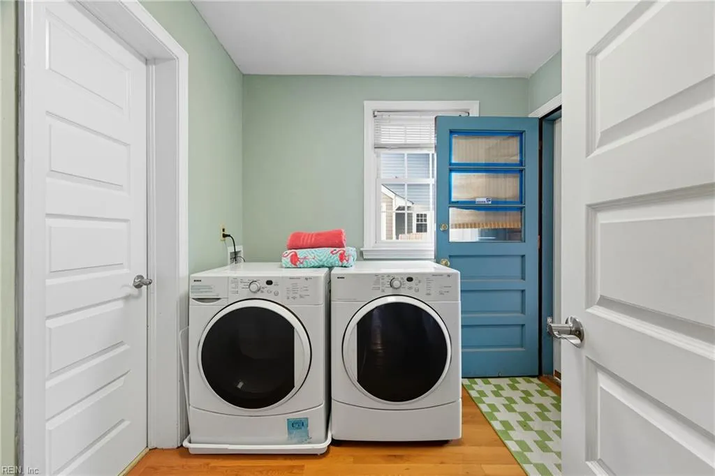 Norfolk, Virginia 23503, United States, 4 Bedrooms Bedrooms, ,2 BathroomsBathrooms,Residential,Pending,213645