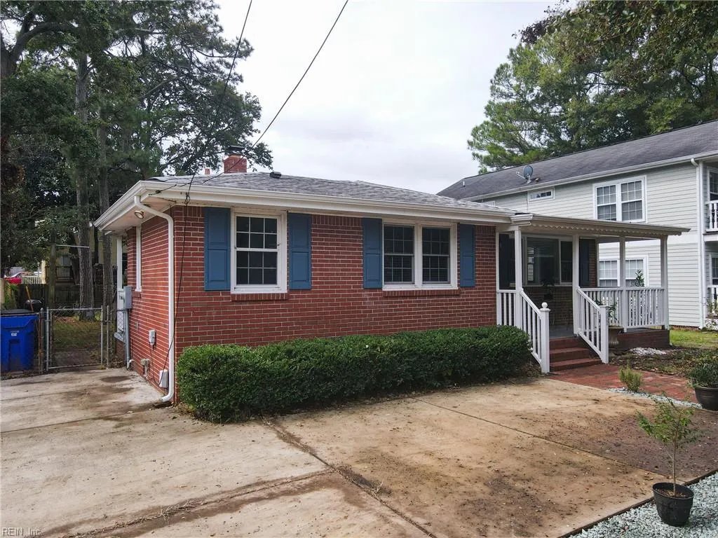 Norfolk, Virginia 23503, United States, 4 Bedrooms Bedrooms, ,2 BathroomsBathrooms,Residential,Pending,213645