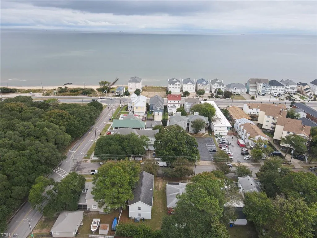 Norfolk, Virginia 23503, United States, 4 Bedrooms Bedrooms, ,2 BathroomsBathrooms,Residential,Pending,213645