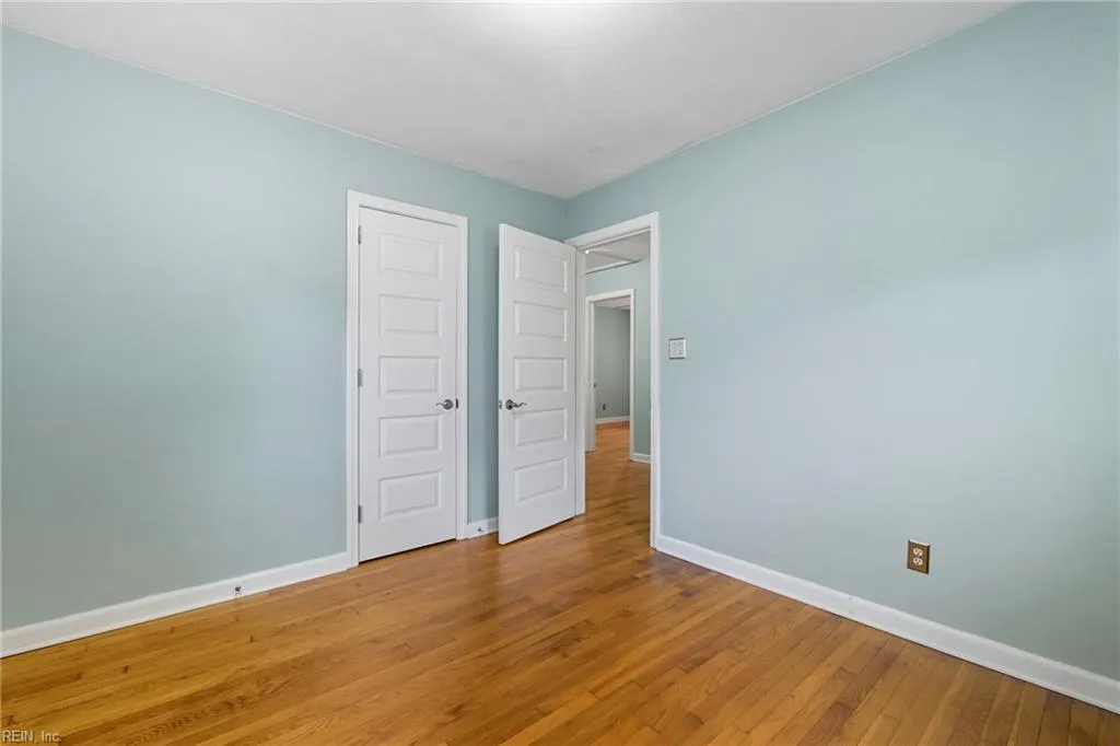 Norfolk, Virginia 23503, United States, 4 Bedrooms Bedrooms, ,2 BathroomsBathrooms,Residential,Pending,213645