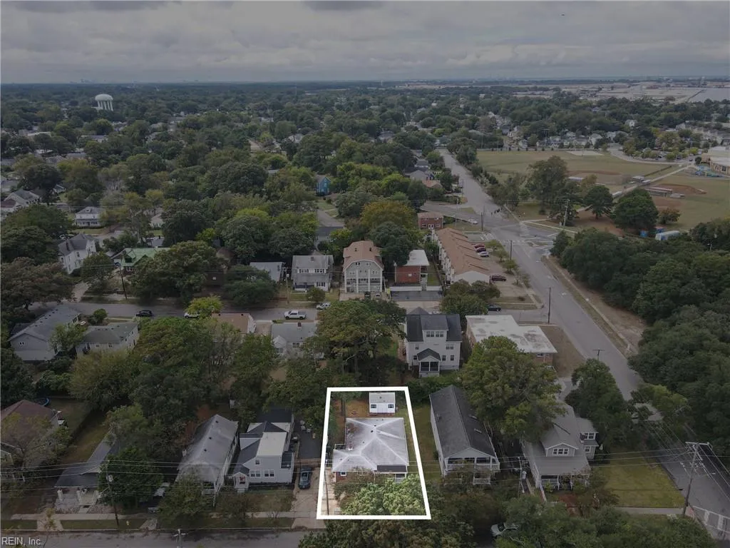 Norfolk, Virginia 23503, United States, 4 Bedrooms Bedrooms, ,2 BathroomsBathrooms,Residential,Pending,213645