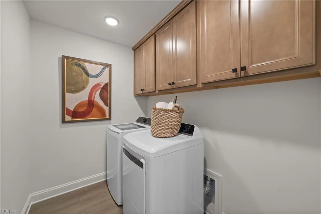 Windsor, Virginia 23487, United States, 4 Bedrooms Bedrooms, ,3 BathroomsBathrooms,Residential,Active,243030