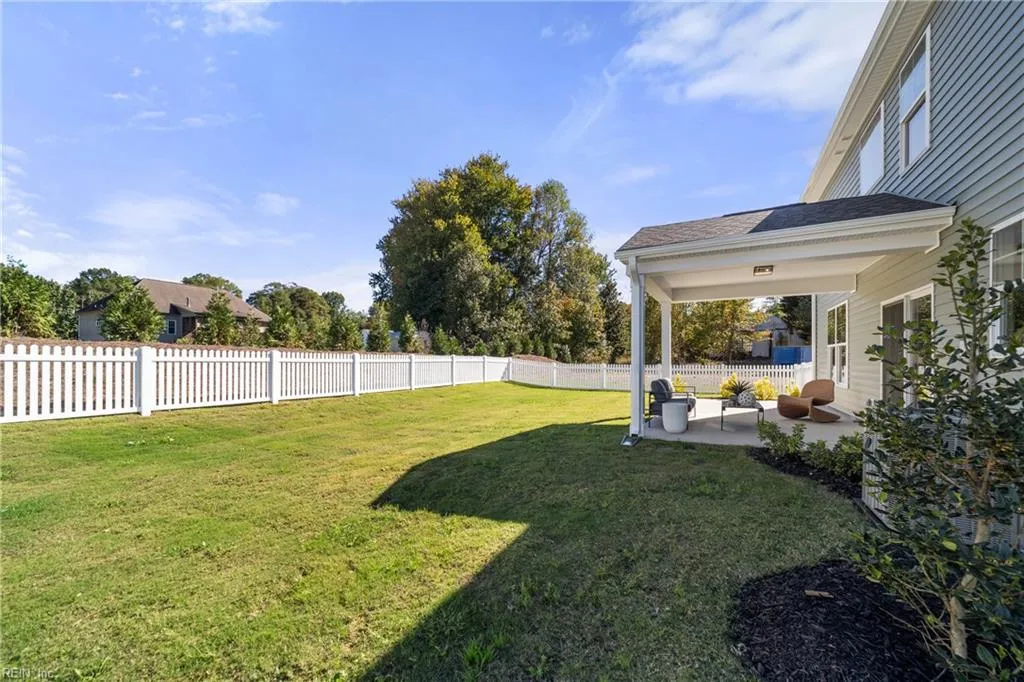 Windsor, Virginia 23487, United States, 4 Bedrooms Bedrooms, ,3 BathroomsBathrooms,Residential,Active,243030