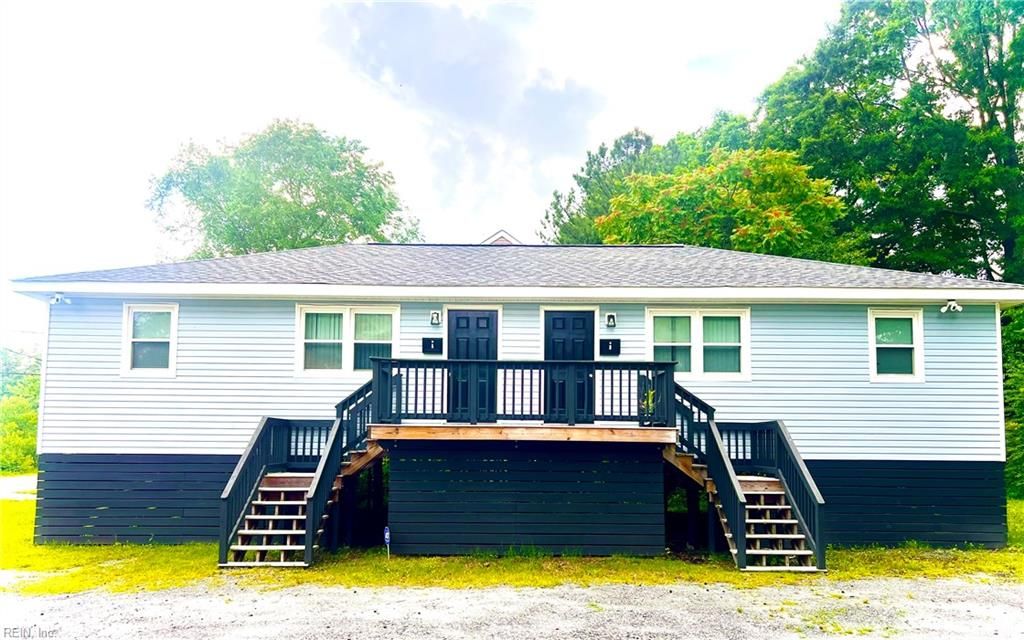 Photo of 1628 Bourbon Avenue, Norfolk, VA 23509 (MLS # 10595303)