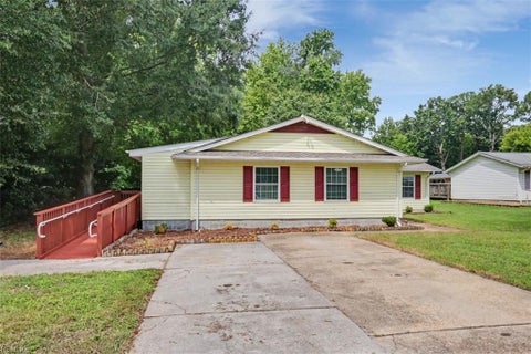 Photo of 471 Richneck Road, Newport News, VA 23608 (MLS # 10651580)