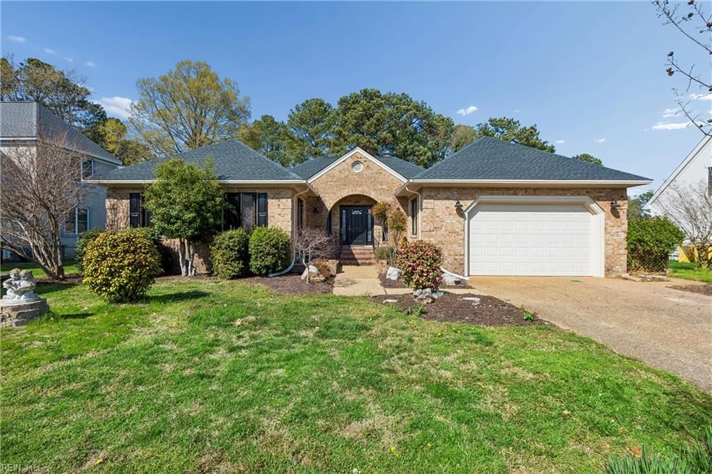 Photo of 221 Woodburn Drive, Hampton, VA 23664 (MLS # 10627493)