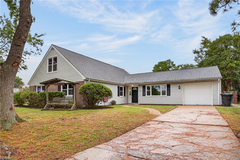 Photo of 4516 Sheffield Dr Drive, Virginia Beach, VA 23455 (MLS # 10655071)