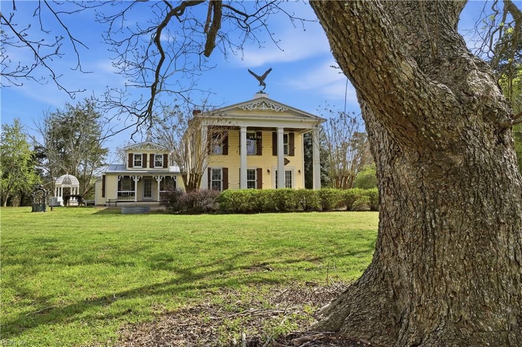 Photo of 1548 Cherry Grove Road N, Suffolk, VA 23432 (MLS # 10628229)