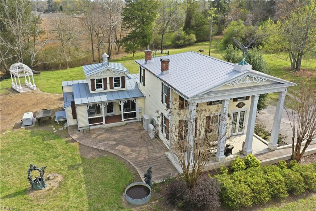 1548 Cherry Grove Road N, Suffolk, VA, 23432