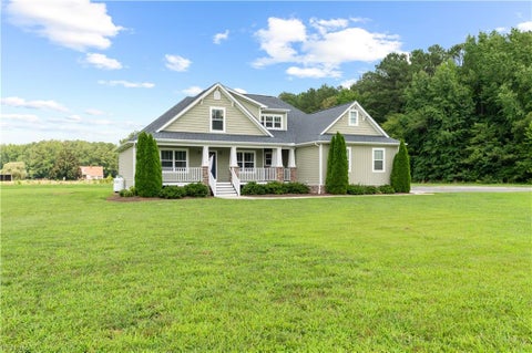 Photo for 27085 Barretts Church RD