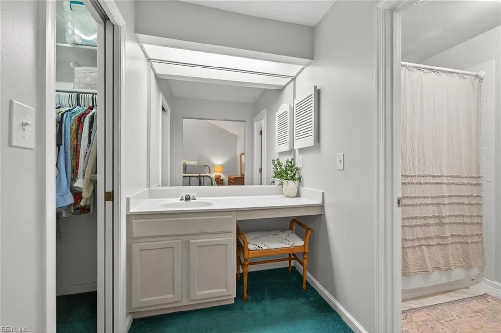 Chesapeake, Virginia 23320, United States, 3 Bedrooms Bedrooms, ,3 BathroomsBathrooms,Residential,Active,180656