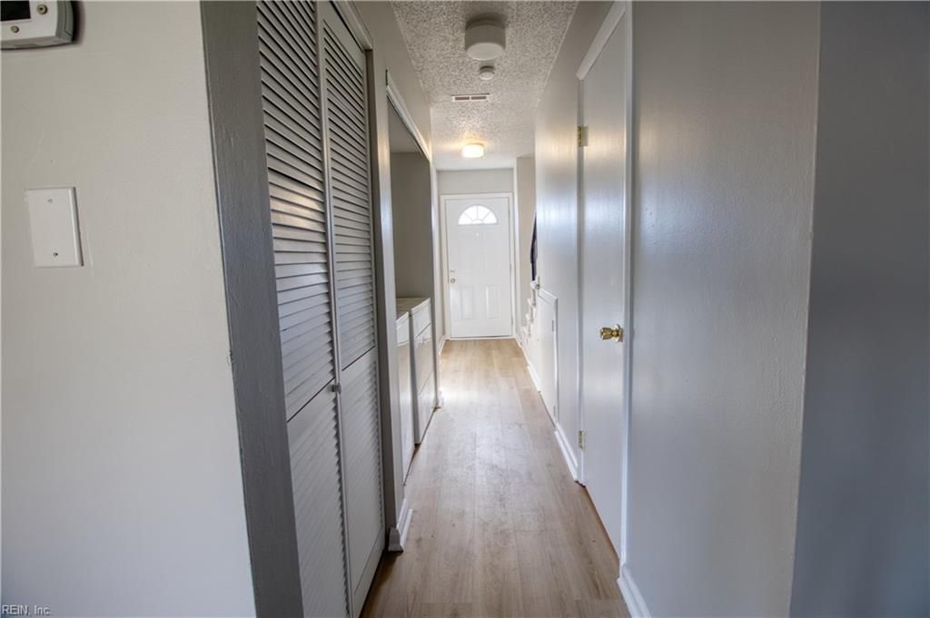 Photo of 6006 Margate Avenue, Virginia Beach, VA 23462 (MLS # 10618316)