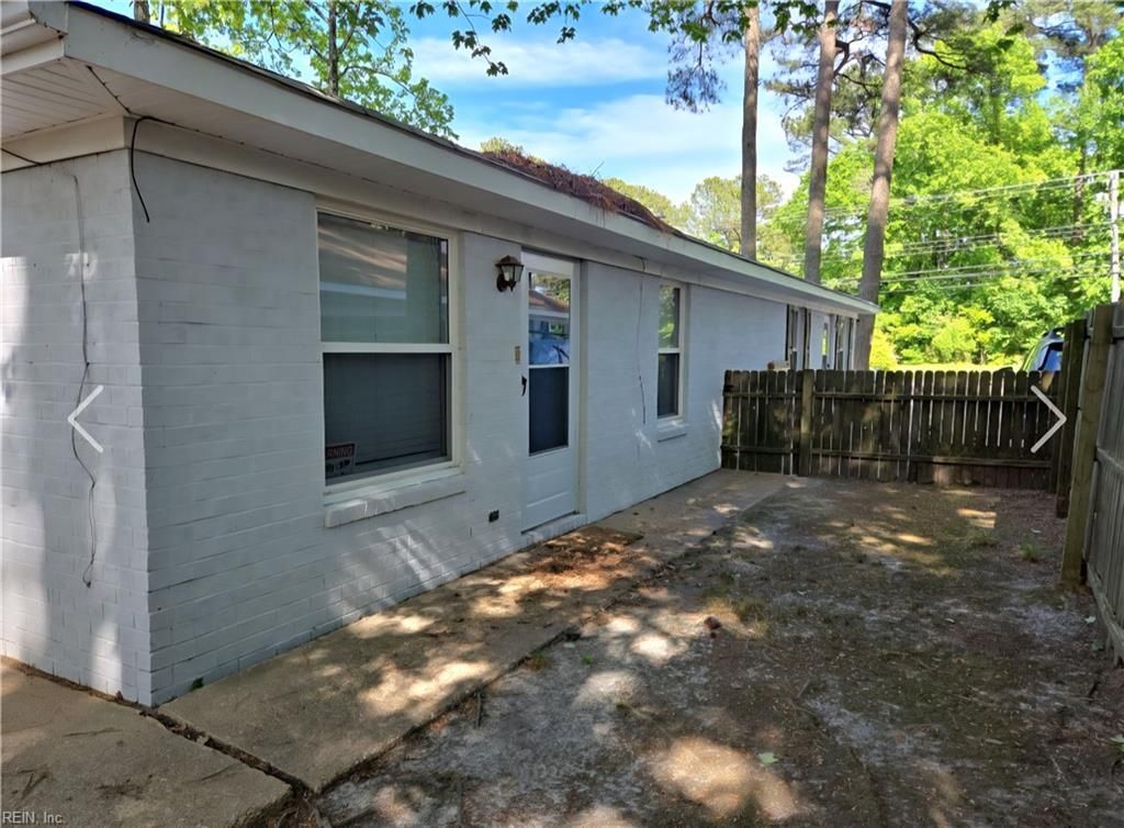 Photo of 703 S Rosemont Road, Virginia Beach, VA 23452 (MLS # 10632876)
