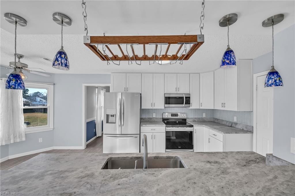 Photo of 1808 Finsbury Lane, Virginia Beach, VA 23454 (MLS # 10616278)