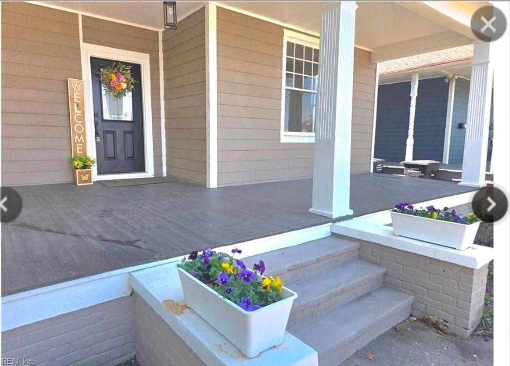 Photo of 2709 Bayview Boulevard, Portsmouth, VA 23703 (MLS # 10631841)