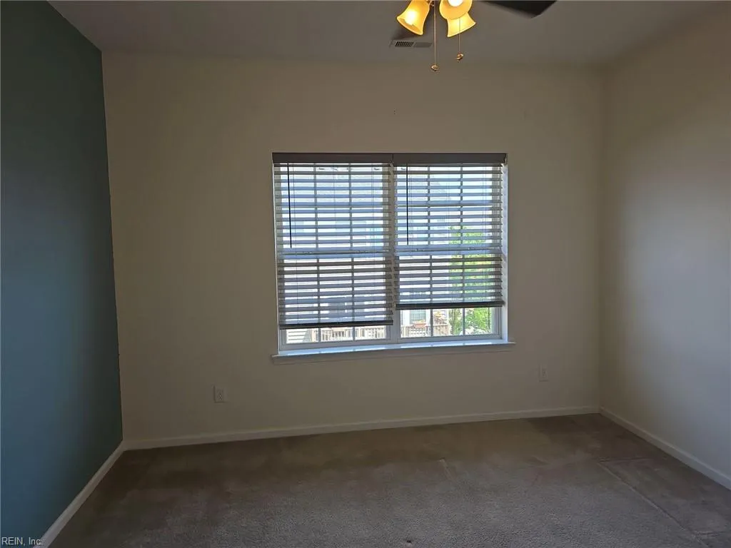 Virginia Beach, Virginia 23462, United States, 2 Bedrooms Bedrooms, ,3 BathroomsBathrooms,Residential,Active,124174