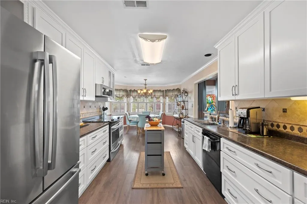 Chesapeake, Virginia 23322, United States, 4 Bedrooms Bedrooms, ,3 BathroomsBathrooms,Residential,Active,103842