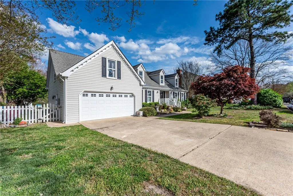 Chesapeake, Virginia 23322, United States, 4 Bedrooms Bedrooms, ,3 BathroomsBathrooms,Residential,Active,103842