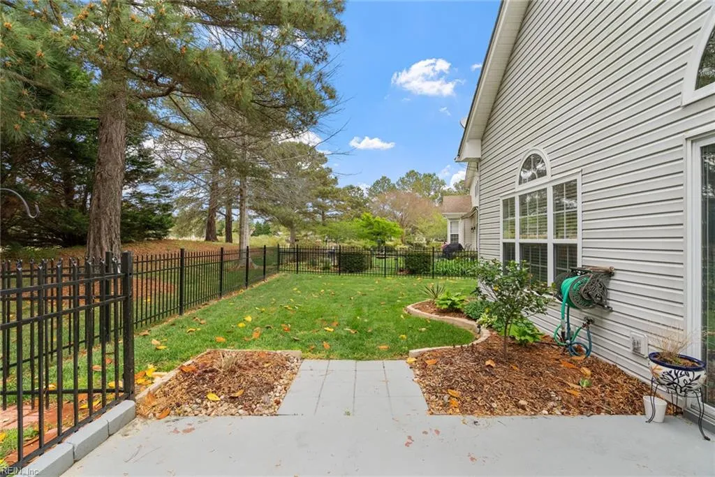 Virginia Beach, Virginia 23456, United States, 4 Bedrooms Bedrooms, ,3 BathroomsBathrooms,Residential,Active,108163