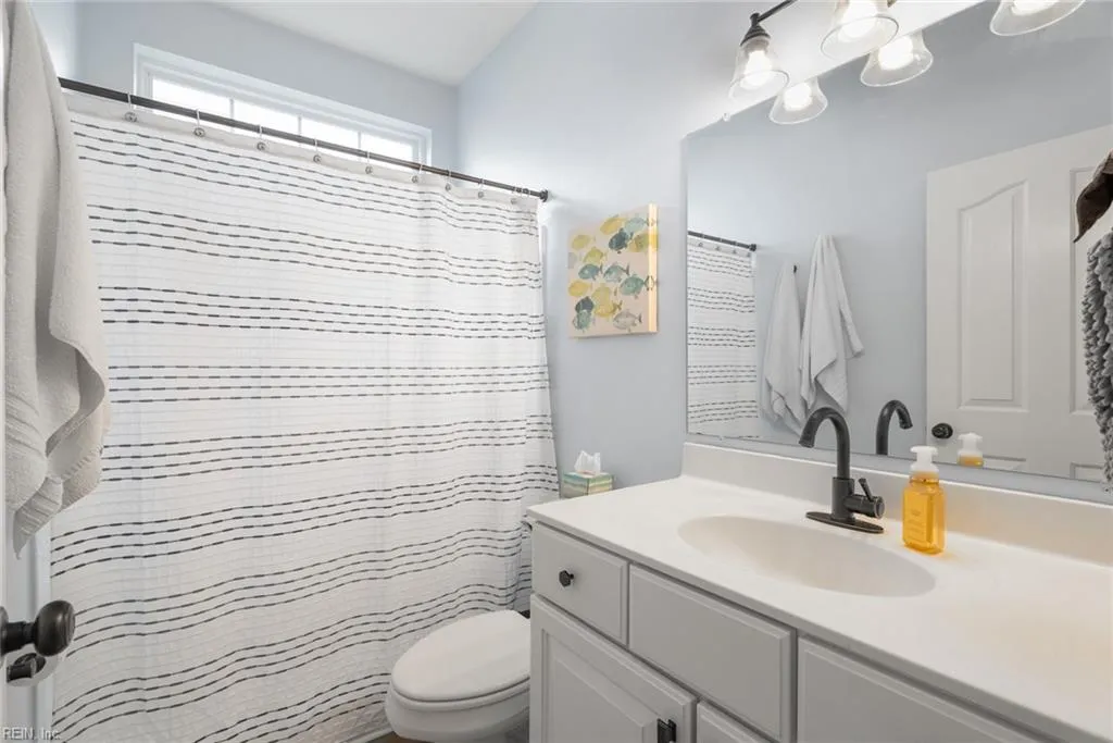 Virginia Beach, Virginia 23456, United States, 4 Bedrooms Bedrooms, ,3 BathroomsBathrooms,Residential,Active,108163