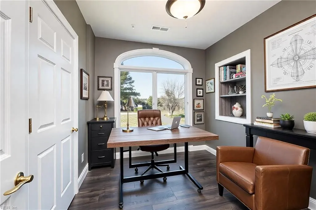 Accomac, Virginia 23301, United States, 4 Bedrooms Bedrooms, ,3 BathroomsBathrooms,Residential,Active,96039