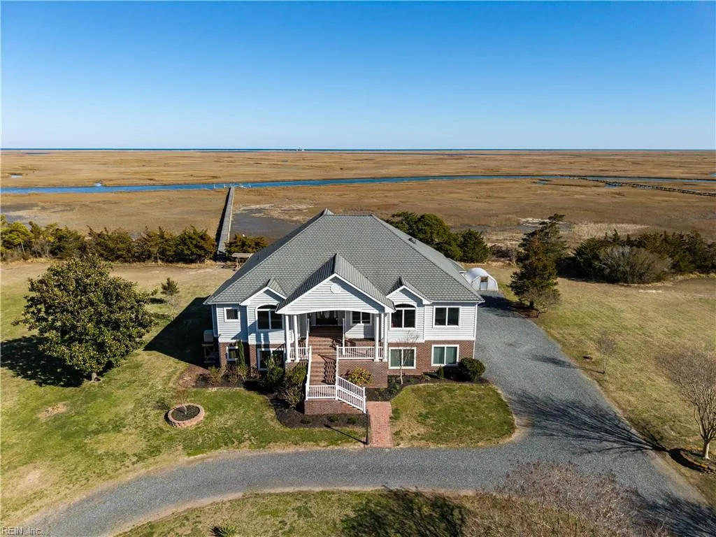 Accomac, Virginia 23301, United States, 4 Bedrooms Bedrooms, ,3 BathroomsBathrooms,Residential,Active,96039