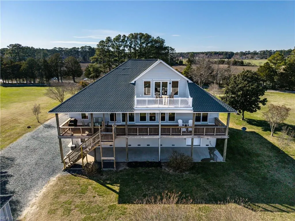 Accomac, Virginia 23301, United States, 4 Bedrooms Bedrooms, ,3 BathroomsBathrooms,Residential,Active,96039