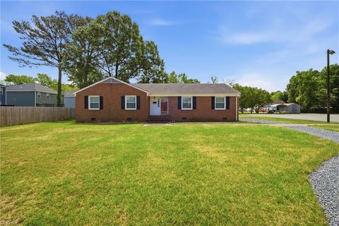Photo of 914 Briarfield Road, Newport News, VA 23605 (MLS # 10632893)