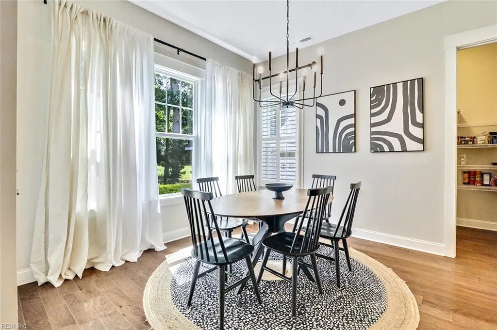 Smithfield, Virginia 23430, United States, 4 Bedrooms Bedrooms, ,3 BathroomsBathrooms,Residential,Active,157039