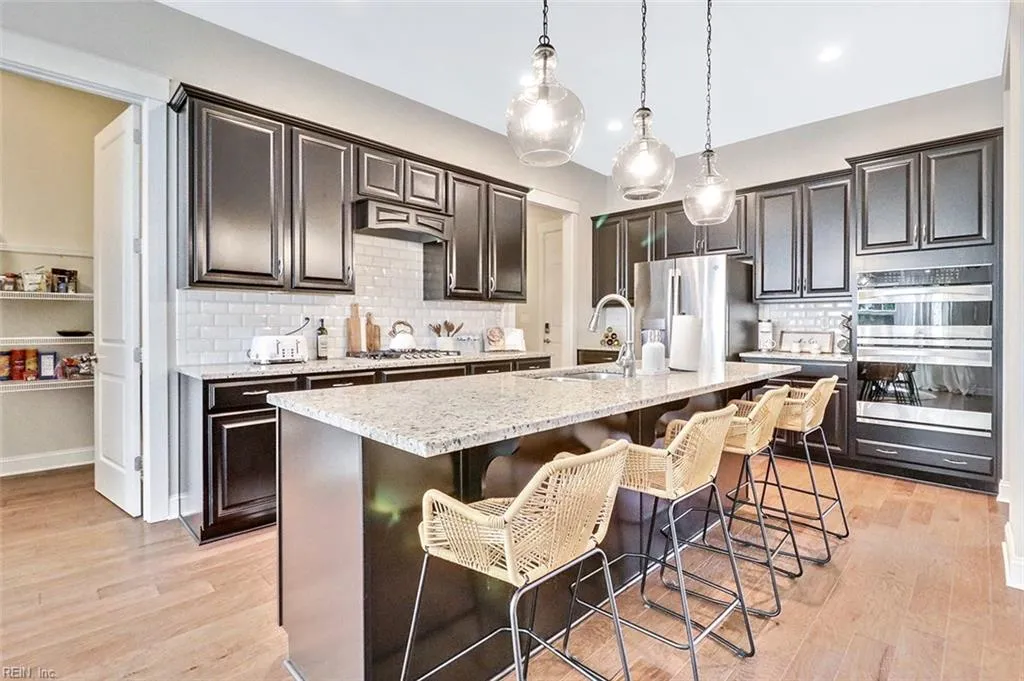 Smithfield, Virginia 23430, United States, 4 Bedrooms Bedrooms, ,3 BathroomsBathrooms,Residential,Active,157039