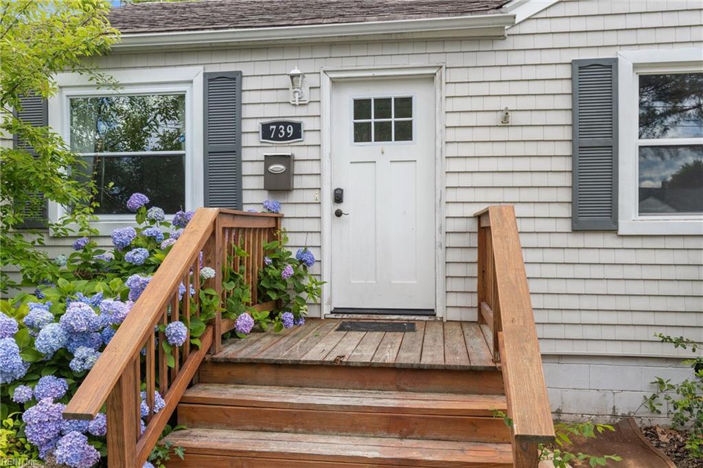 739 Kenosha AVE
