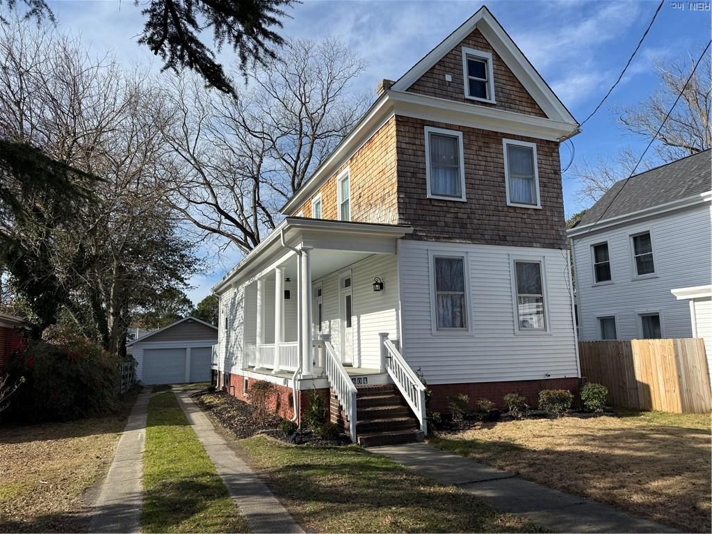 Photo of 604 Mt Vernon Avenue, Portsmouth, VA 23707 (MLS # 10614268)