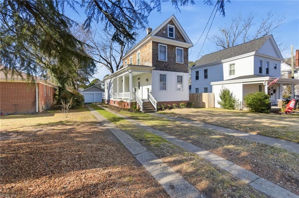 Photo of 604 Mt Vernon Avenue, Portsmouth, VA 23707 (MLS # 10614268)