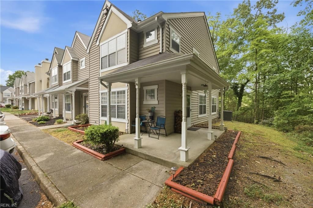 Photo of 378 Rivers Ridge Circle, Newport News, VA 23608 (MLS # 10633939)