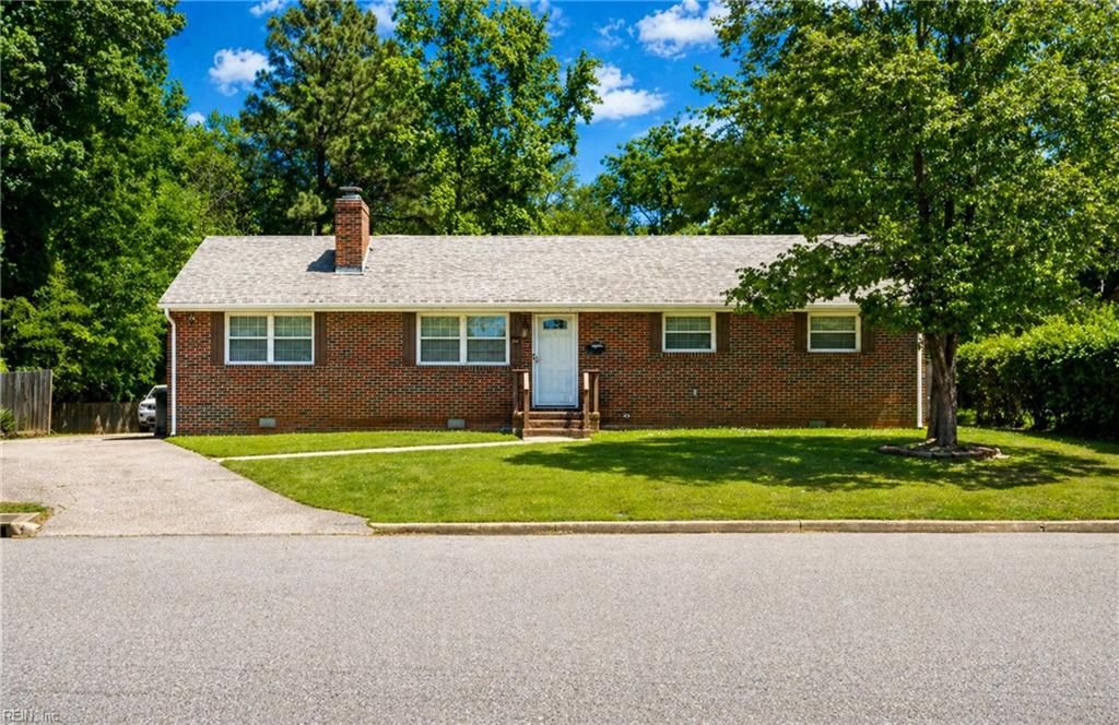 Photo of 347 Avis Circle, Newport News, VA 23608 (MLS # 10635256)