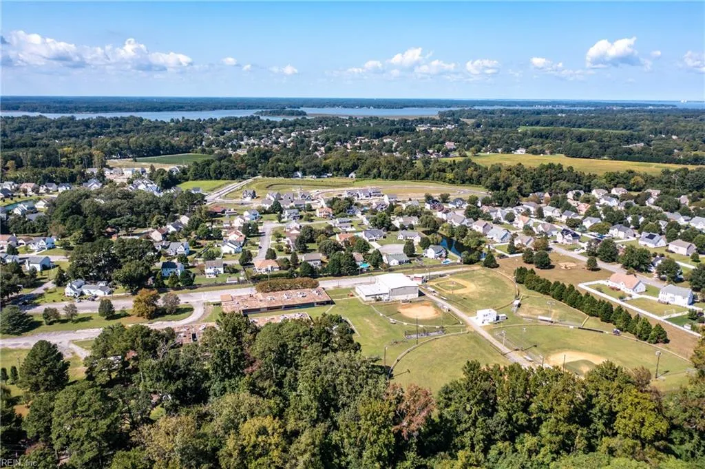 Suffolk, Virginia 23435, United States, 5 Bedrooms Bedrooms, ,3 BathroomsBathrooms,Residential,Active,206852