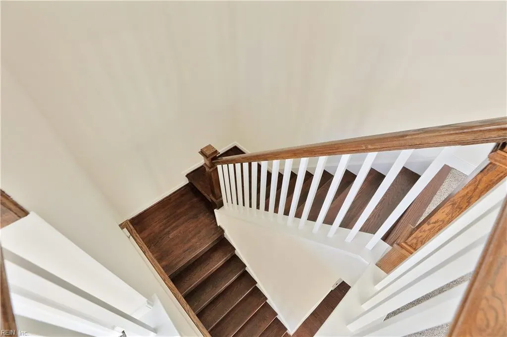 Suffolk, Virginia 23435, United States, 5 Bedrooms Bedrooms, ,3 BathroomsBathrooms,Residential,Active,206852