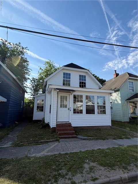 Photo of 22 Dewey Street, Portsmouth, VA 23704 (MLS # 10631512)