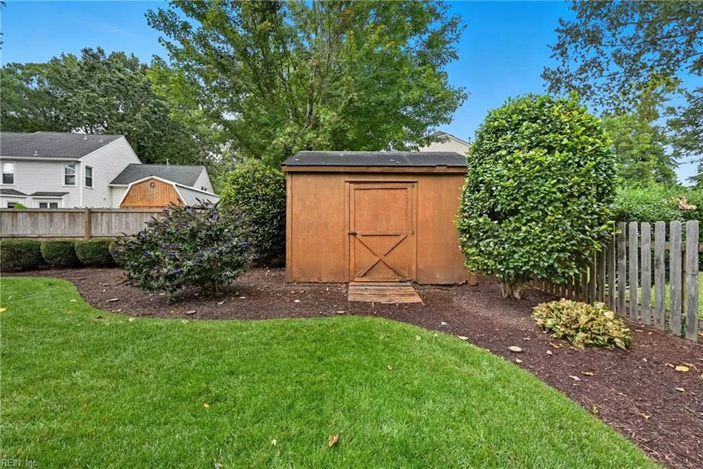 Chesapeake, Virginia 23322, United States, 4 Bedrooms Bedrooms, ,3 BathroomsBathrooms,Residential,Pending,213615