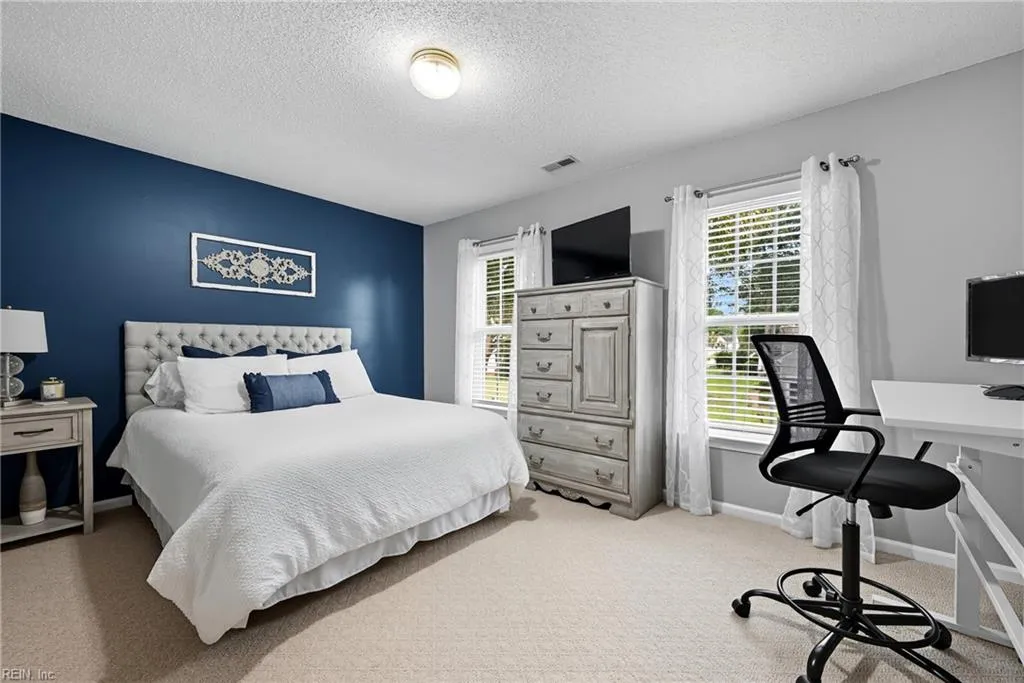 Chesapeake, Virginia 23322, United States, 4 Bedrooms Bedrooms, ,3 BathroomsBathrooms,Residential,Pending,213615