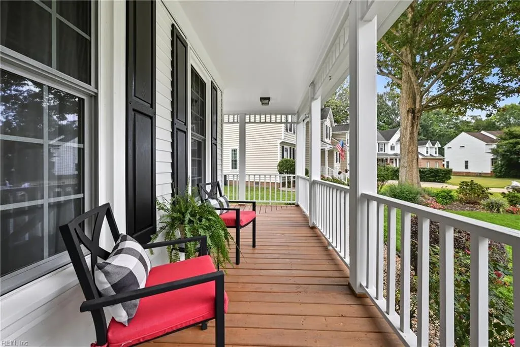 Chesapeake, Virginia 23322, United States, 4 Bedrooms Bedrooms, ,3 BathroomsBathrooms,Residential,Pending,213615