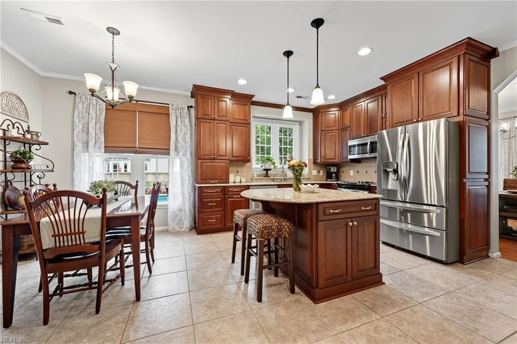 Chesapeake, Virginia 23322, United States, 4 Bedrooms Bedrooms, ,3 BathroomsBathrooms,Residential,Pending,213615